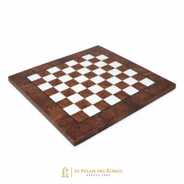Echiquier en Bois d'Orme et de Bruyère Mat