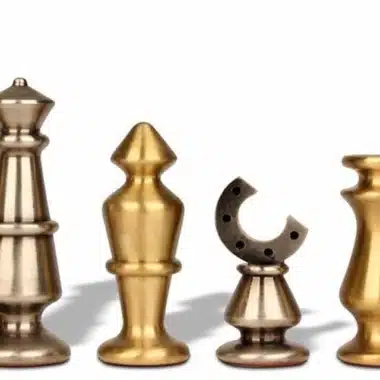 Jeu d'Echecs en Laiton Massif Modern