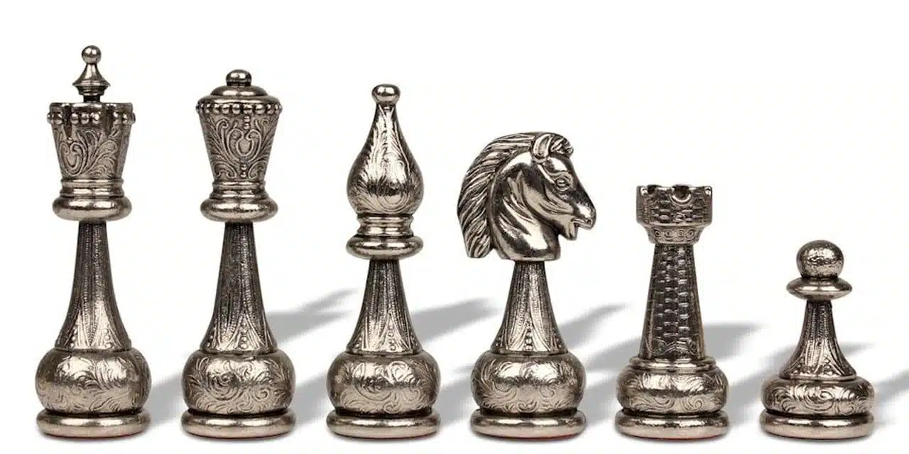 Jeu d'Echecs en Métal Flowered - Image 4