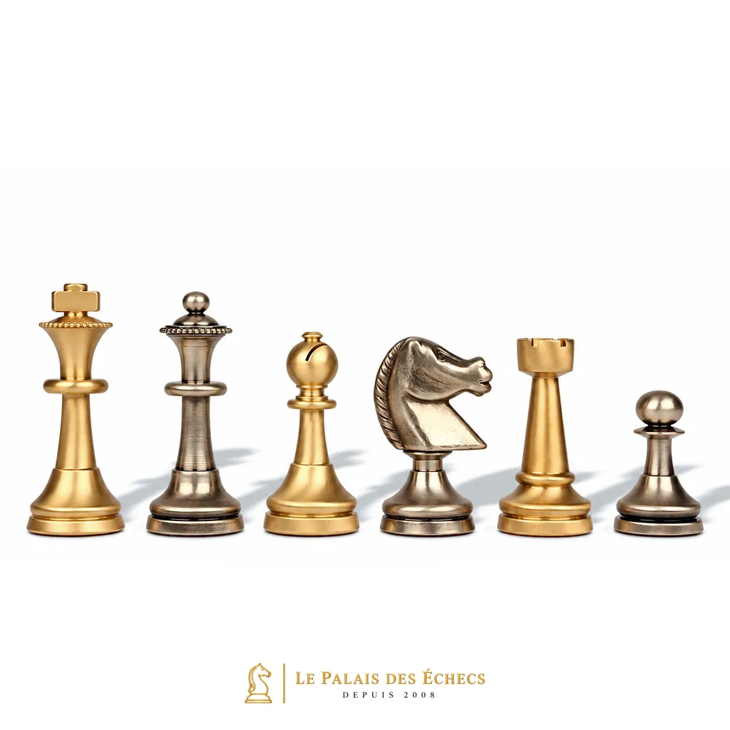 Pièces d'échecs Staunton en laiton, finition bicolore doré et argenté