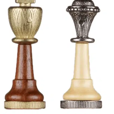 Ensemble Copa Cabana Echiquier en Bois et Cuir véritable et Jeu d'Echecs en Bois et Métal - Image 6
