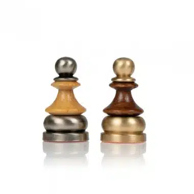 Ensemble de Jeu d'Échecs en Laiton Massif et Bois avec Échiquier en Noyer de Bruyère Finition Brillante - Image 7