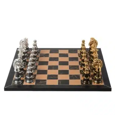 Ensemble Staunton Fantasy XL 2 Echiquier en Cuir Véritable & Jeu d'Echecs en Laiton et Bois Plaqué Or et Argent