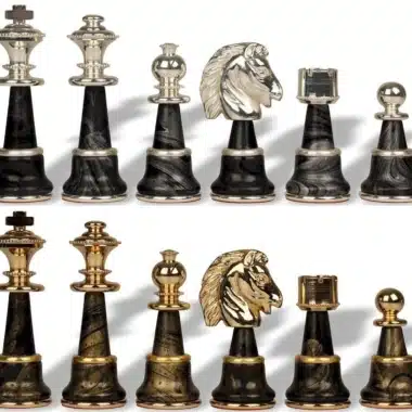 Ensemble Staunton Fantasy XL 2 Echiquier en Cuir Véritable & Jeu d'Echecs en Laiton et Bois Plaqué Or et Argent - Image 9