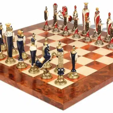 Ensemble Renaissance Haut de Gamme II Echiquier en Bois & Jeu d'Echecs en Métal Peint à la Main
