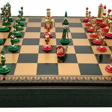 Ensemble Camelot Roi Arthur IX Echiquier en Similicuir & Jeu d'Echecs en Métal Peint à la Main - Image 3