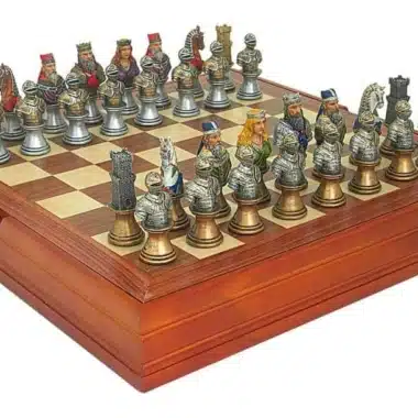 Ensemble Buste Médieval Echiquier en Bois d'Erable et de Noyer & Jeu d'Echecs  Résine Peint à la Main