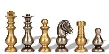 Ensemble Français II Echiquier en Bois d'Erable Gris & Jeu d'Echecs en Laiton Massif - Image 2