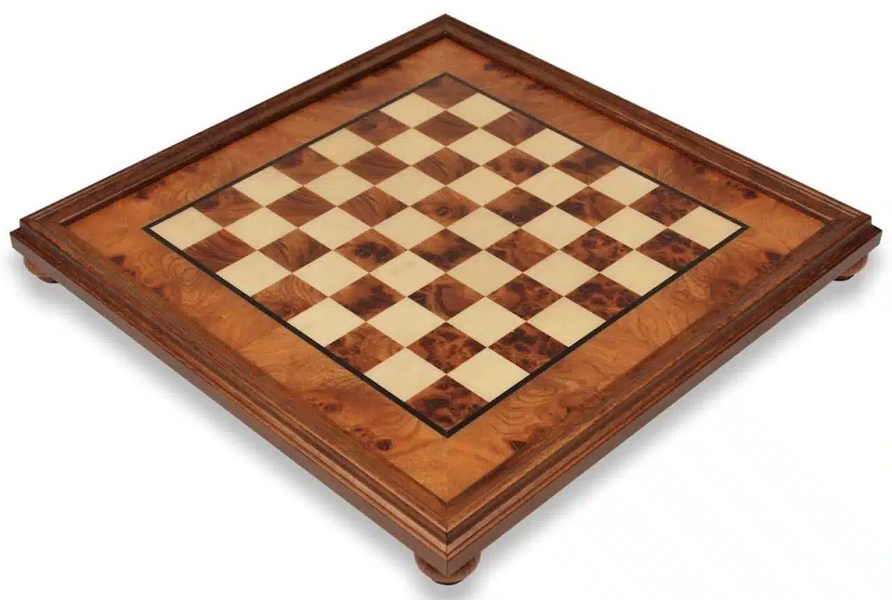 Ensemble Arabic Style IX Echiquier sur Pied en Bois et Pièces Echecs Staunton Bois et Métal - Image 8