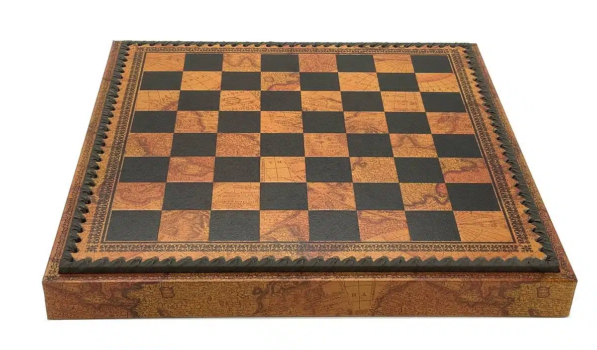 Ensemble Grand Napoléon II Echiquier avec Rangement et Jeu d'Echecs en Métal - Image 14