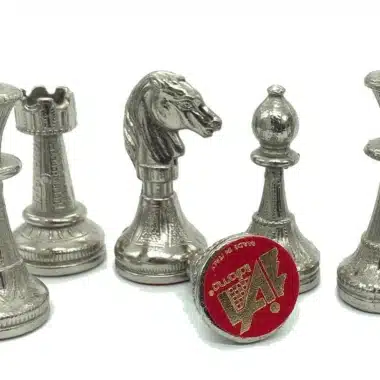 Ensemble Mignon Flower VI Echiquier avec Rangement et Jeu d'Echecs Métal Plaqué Or et Argent - Image 4