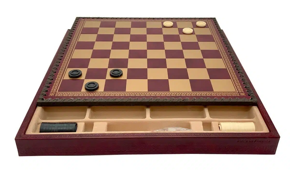 Jeu d'Echecs Guerre d'Indépendance des Etats Unis en Résine & Échiquier en Similicuir avec Compartiment de Rangement - Image 7