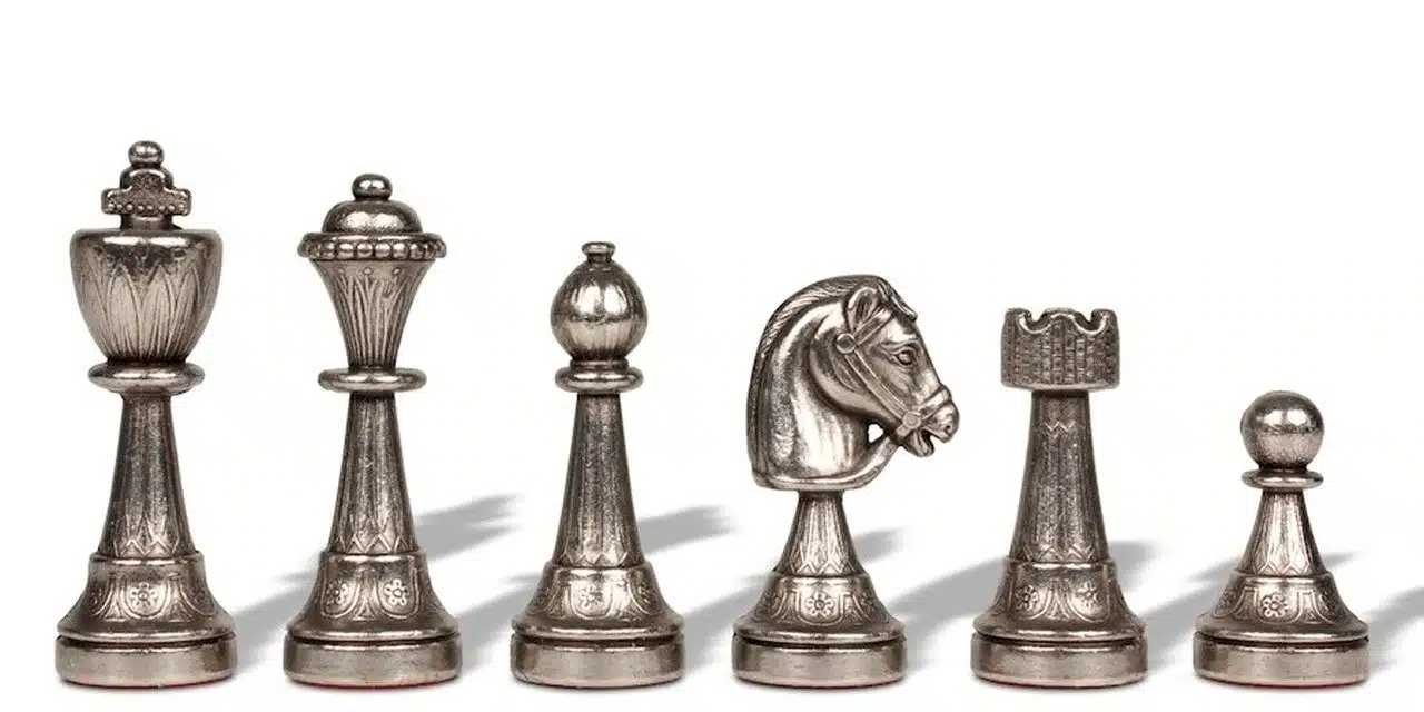 Pieces Echecs Staunton Noir et Blanc et Echiquier sur Pied avec Tiroir de Rangement en Bois - Image 6
