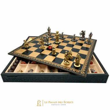 Coffret Lanzichenecchi II ouvert révélant le rangement intérieur des pièces