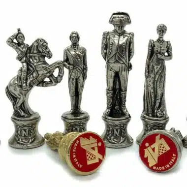 Ensemble Napoleon II Echiquier en Similicuir & Jeu d'Echecs en Métal Massif - Image 6