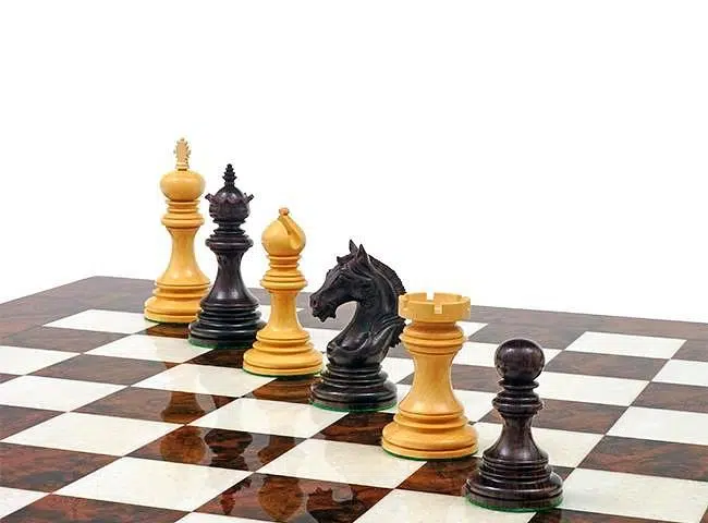 Ensemble Garvi Luxe Echiquier en Racine de Noyer Foncé Laqué & Jeu d'Echecs en Bois de Rose - Image 7