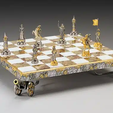 Ensemble "Napoléon Bonaparte Premier Empereur de France" Echiquier et Jeu d'Echecs en Bronze, Onyx et Or 24 Carats