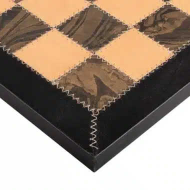 Ensemble Staunton Fantasy XL 2 Echiquier en Cuir Véritable & Jeu d'Echecs en Laiton et Bois Plaqué Or et Argent - Image 22
