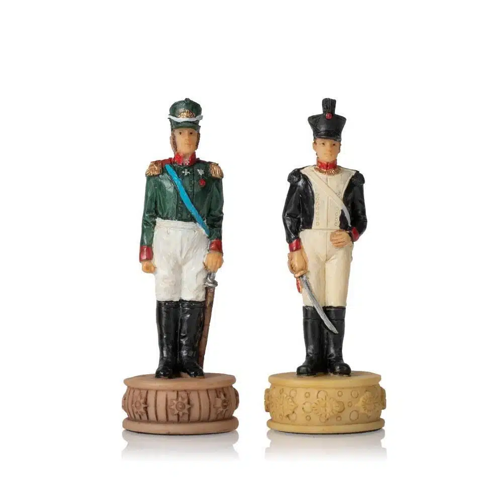 Ensemble Napoléon Campagne de Russie III Jeu d'Echecs en Résine et Echiquier en Bois d'Erable Noir - Image 10