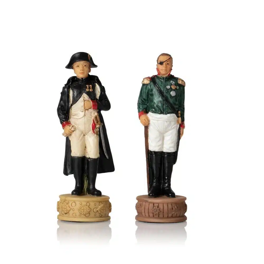 Ensemble Napoléon Campagne de Russie III Jeu d'Echecs en Résine et Echiquier en Bois d'Erable Noir - Image 11