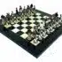 Ensemble Napoléon Campagne de Russie III Jeu d'Echecs en Résine et Echiquier en Bois d'Erable Noir