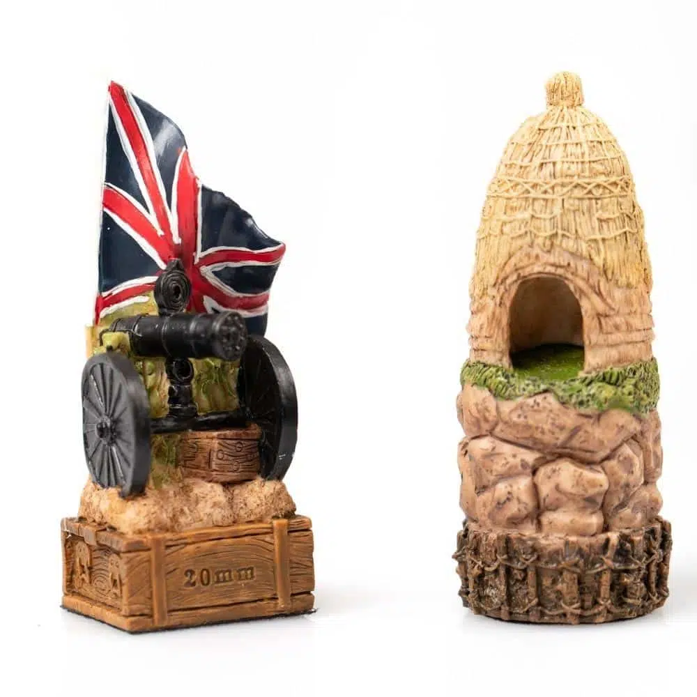 Ensemble Guerre Anglo-Zouloue II Echiquier en Similicuir avec Rangement et Jeu d'Echecs en Résine Peint à la Main - Image 9