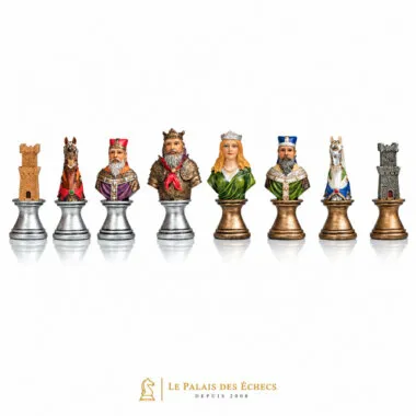 Pièces d'échecs Buste Médiéval V alignées, tour, cavalier, roi, dame, fou et tour