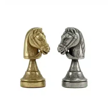 Ensemble Staunton Mix VIII Echiquier en Cuir et Jeu d'Echecs en Métal - Image 10