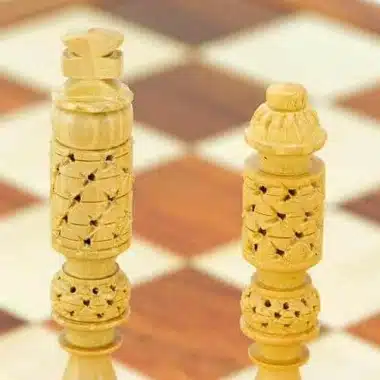 Jeu d'Echecs "Tours" en Bois de Rose Doré et Buis