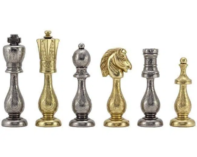 Ensemble Arabic Style VII Echiquier en Aluminium et Cuir Véritable et Pièces d'Echecs en Métal Plaqué Or/Argent - Image 4