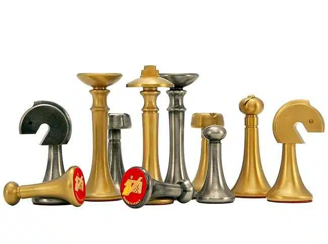 Ensemble Contemporain Bleu Echiquier en Bois d'Erable & Jeu d'Echecs en Laiton Massif - Image 12