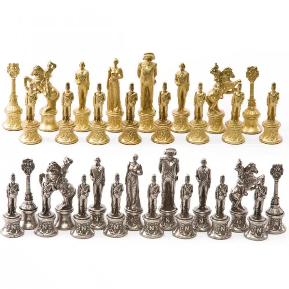 Ensemble Napoleon Echiquier en Similicuir & Jeu d'Echecs en Métal Massif - Image 8