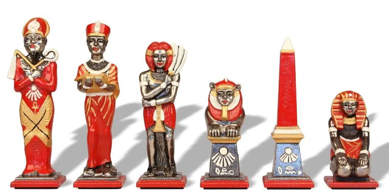 Ensemble Egypte III Echiquier en Bois d'Erable & Jeu d'Echecs en Métal Massif Peint à la Man - Image 9