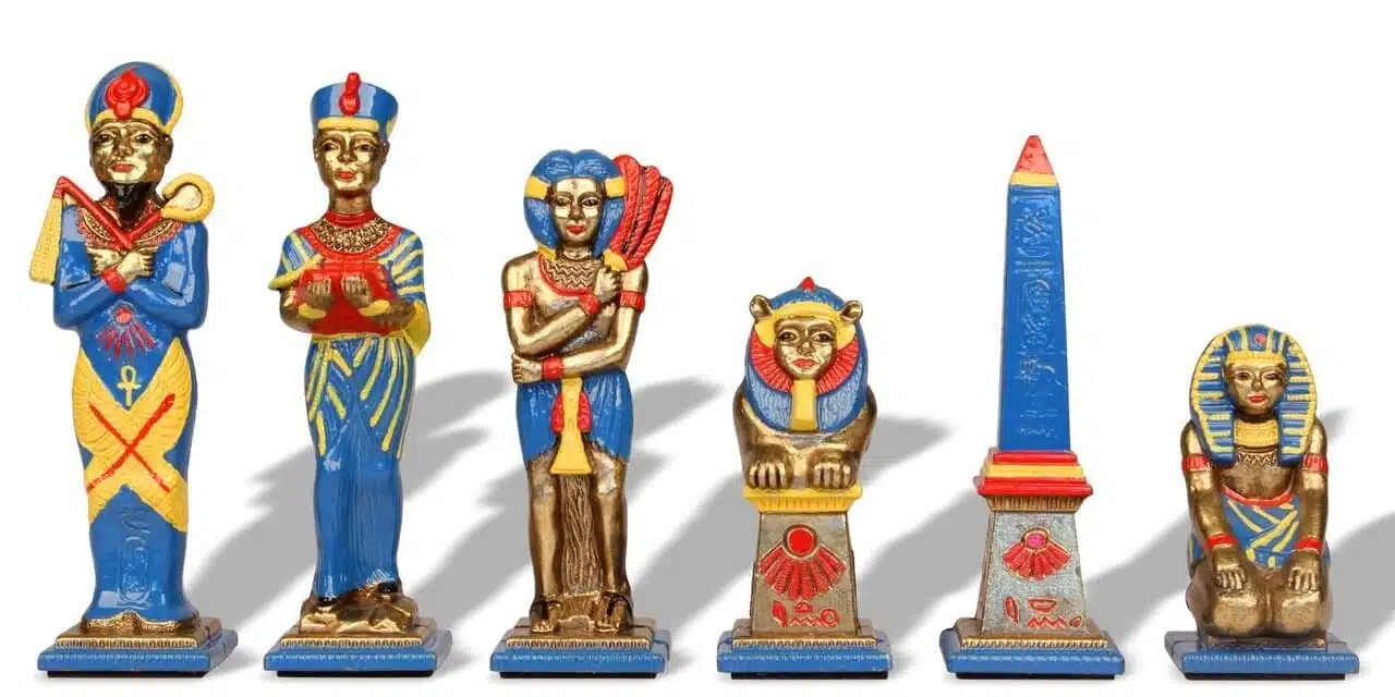 Ensemble Egypte III Echiquier en Bois d'Erable & Jeu d'Echecs en Métal Massif Peint à la Man - Image 8