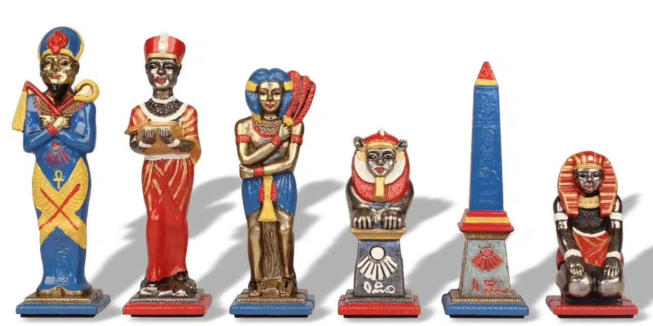 Ensemble Egypte III Echiquier en Bois d'Erable & Jeu d'Echecs en Métal Massif Peint à la Man - Image 7
