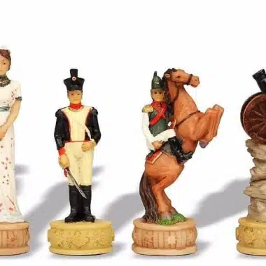 Ensemble Napoléon Campagne de Russie IV Jeu d'Echecs en Résine et Echiquier en Bois Teinté Noir et Ivoire - Image 10