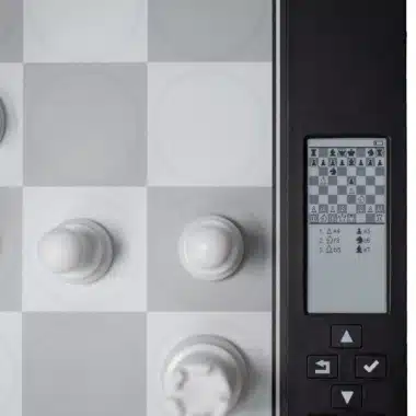DGT Centaur - Ordinateur de Jeu d Échecs Intelligent pour Joueurs de Tous Niveaux - Image 8