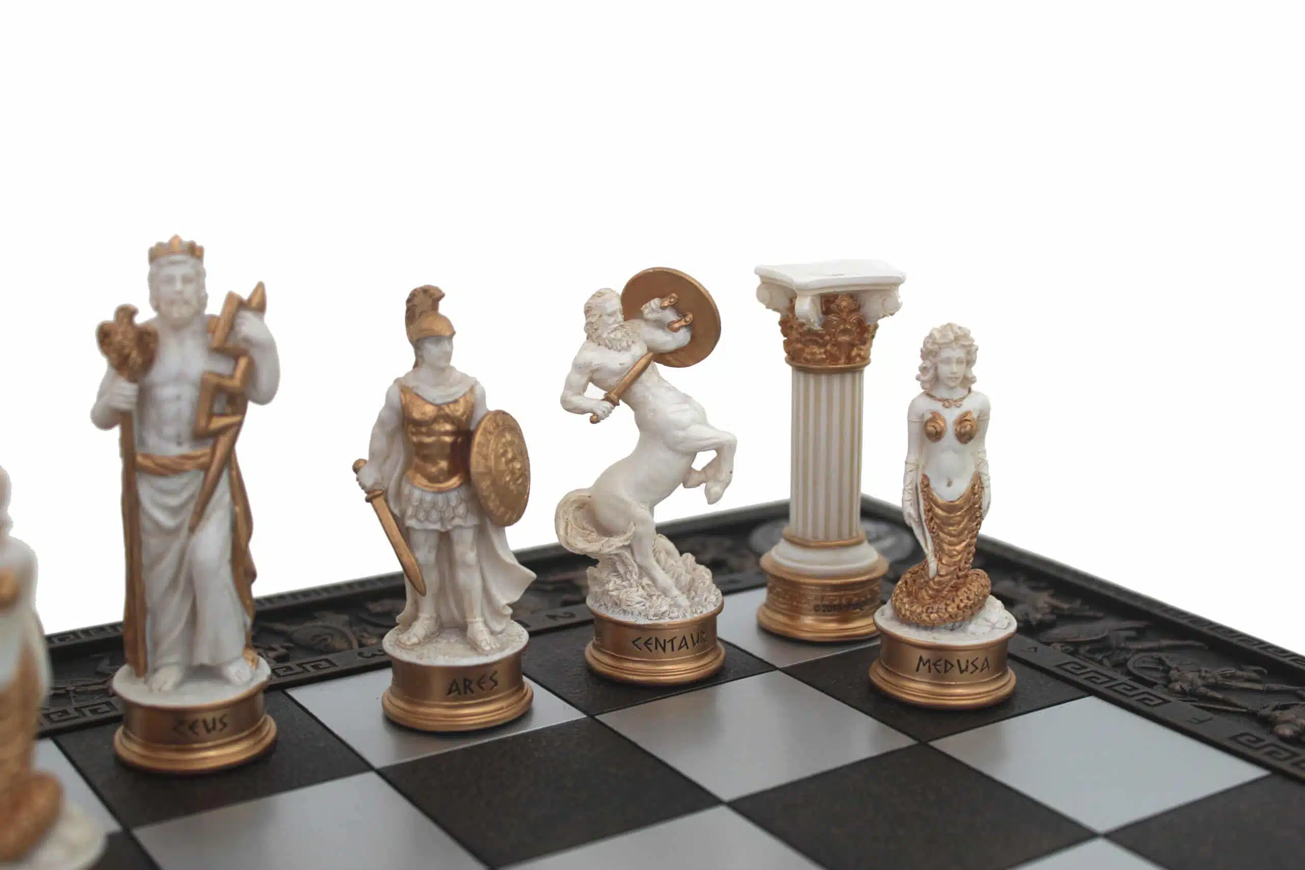 Jeu d'Echecs Mythologie Grecque Peint à la Main et Echiquier Grec Noir et Blanc - Image 3