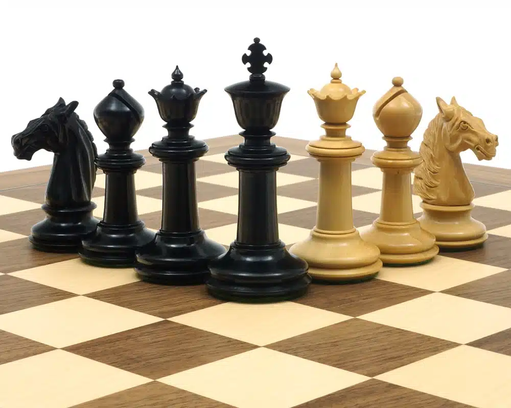 Jeu d'Échecs Staunton Traditionnel en bois d'Ébène et Bois de Buis