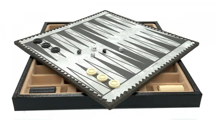 Jeu d'Échecs Contemporain - Échiquier et Backgammon à rangement en similicuir & Pièces en métal