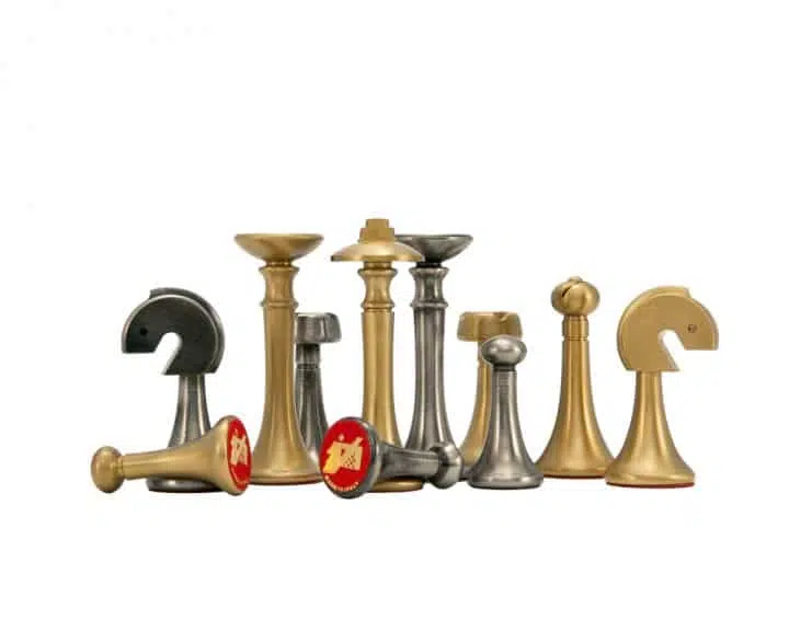 Jeu d'Échecs Contemporain - Échiquier et Backgammon à rangement en similicuir & Pièces en métal