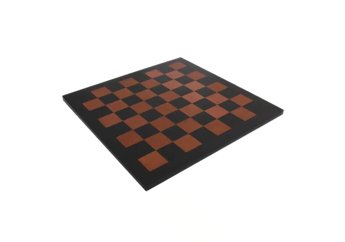 Petit Jeu d'Echecs Moderne en Laiton Artisanal & Échiquier en Cuir Véritable - Image 6