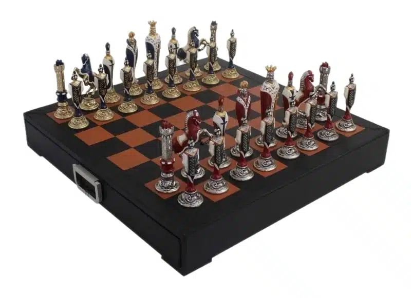 Grand Jeu d'Echecs Renaissance Italienne & Échiquier en Cuir avec Rangement