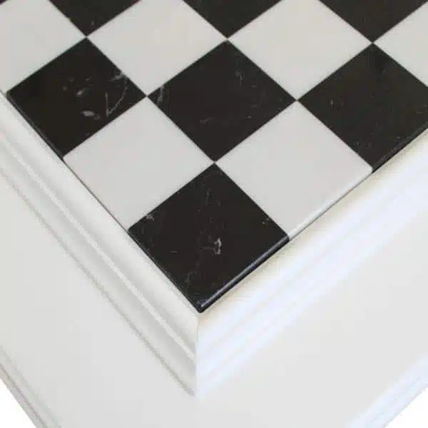 Grand Jeu d'Echecs en Bois et Métal Noir et Blanc & Échiquier en Marbre et Bois Laqué avec Rangement - Image 5