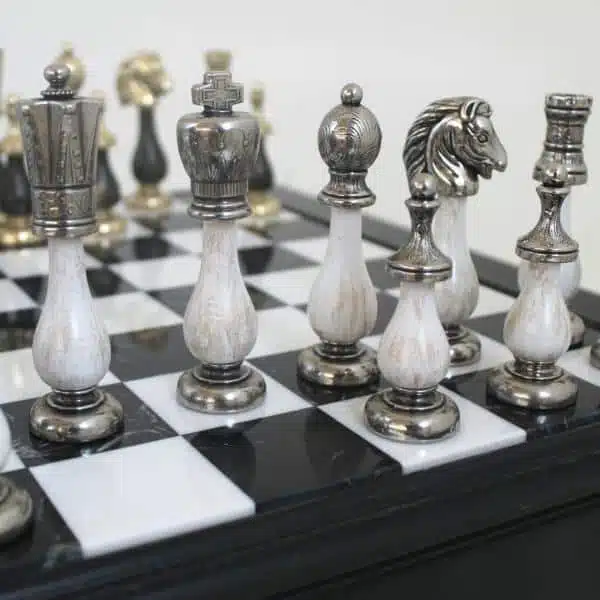Jeu d'Echecs Noir et Blanc Staunton - Échiquier en Marbre et Bois avec Rangement & Jeu d'Échecs en Bois et Métal - Image 9