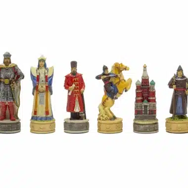 Jeu d'Echecs Invasion Mongole de la Rus' de Kiev en Résine & Échiquier en Similicuir avec Compartiment de Rangement - Image 4
