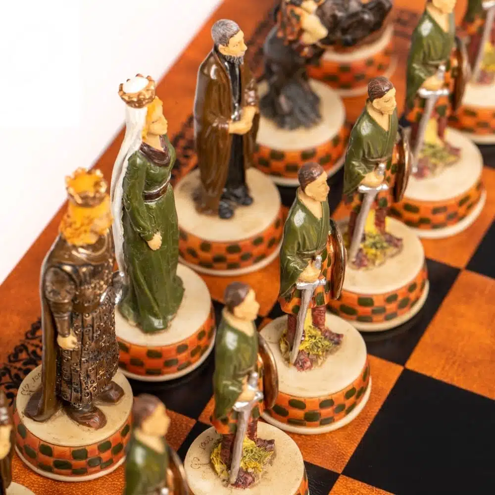 Jeu d'Echecs Guerre d'Indépendance de l'Ecosse en Résine & Échiquier en Similicuir - Image 3