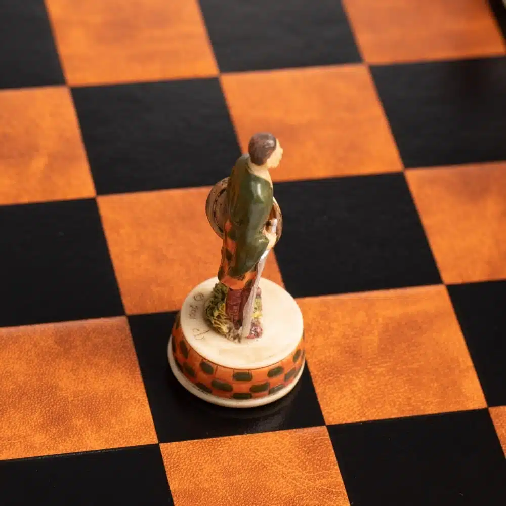 Jeu d'Echecs Guerre d'Indépendance de l'Ecosse en Résine & Échiquier en Similicuir - Image 8
