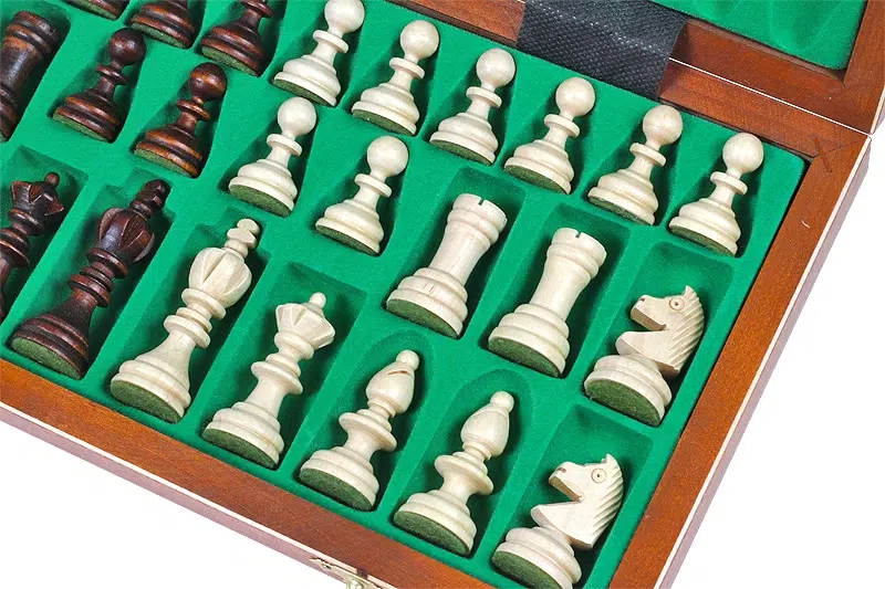 Jeu d'Echecs Pliable en Bois Olympic - Image 5