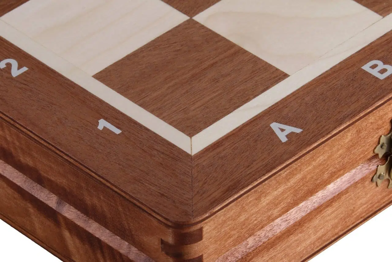 Echiquier en Bois Pliable et Pieces Echecs Staunton en Bois avec Rangement - Image 8